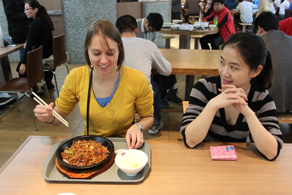 foodcourt - lunchfood (2 CHF)